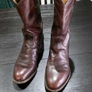 Justin Boots Size 8.5D Brown